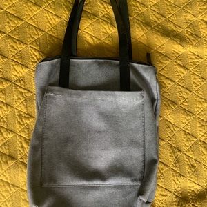 Everlane denim tote bag with leather handles